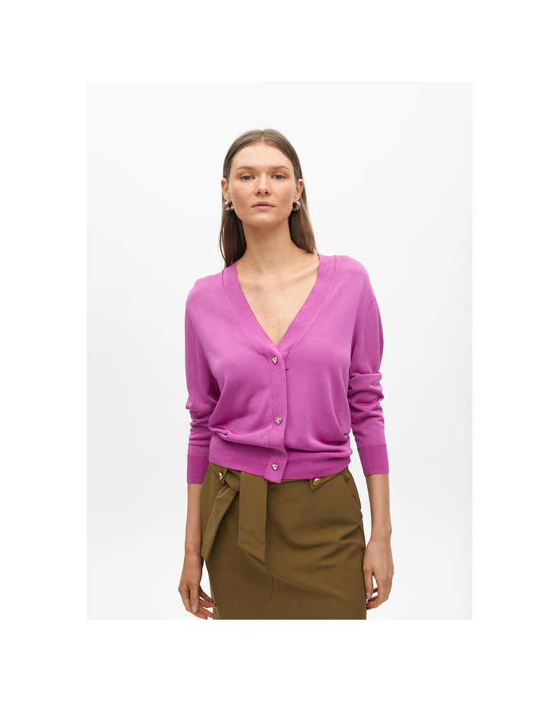 CARDIGAN AVEC BOUTONS COEUR