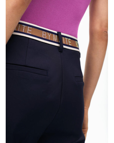 PANTALON CHINO AVEC LOGO ÉLAST